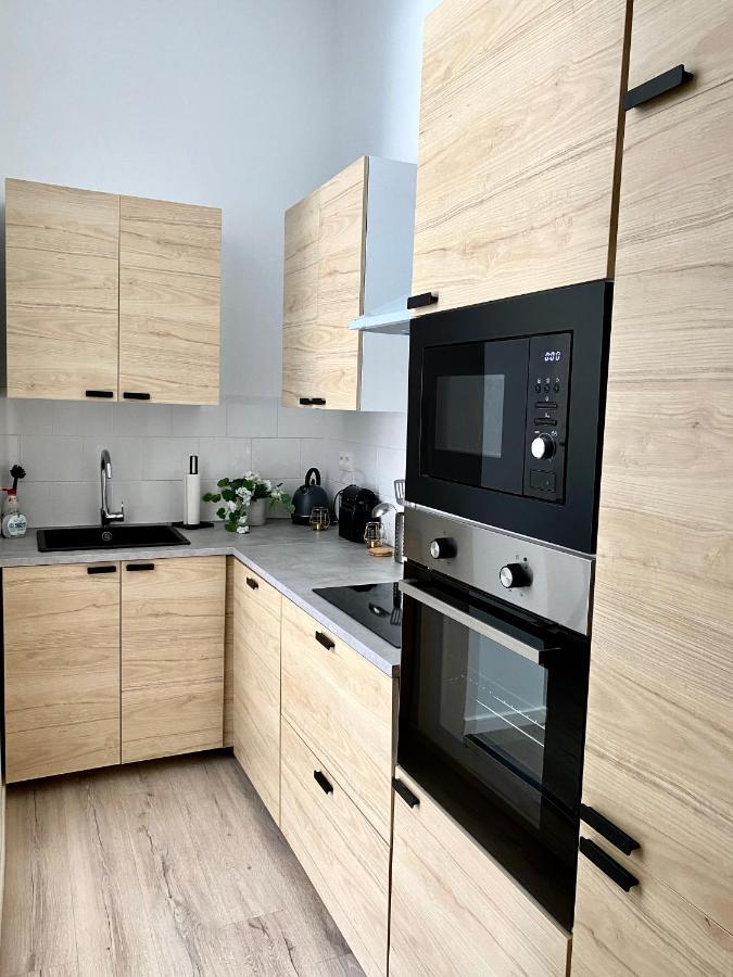 Superbe Logement Pres De Bruxelles Avec Spa Prive 外观 照片